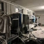 منظر الغرفة التي استهدفتها المسيرة 