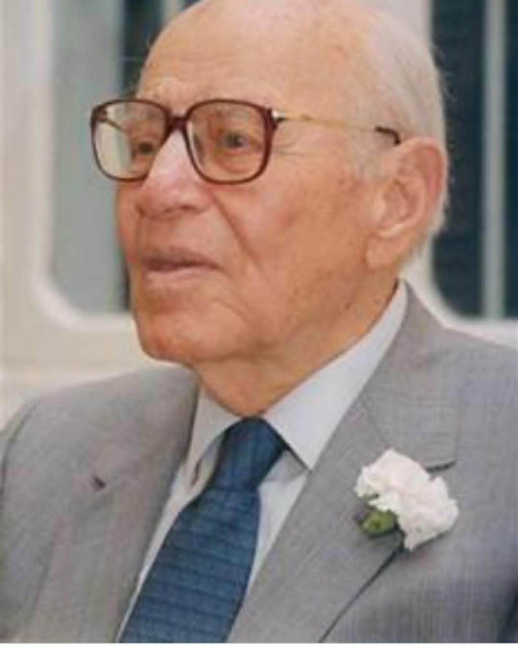 صائب سلام يفضح حافظ الأسد في مذكراته - Baz News